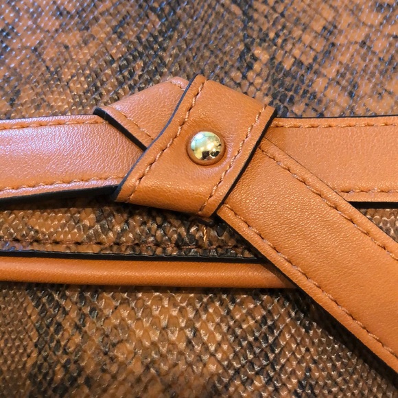 Neiman Marcus Belted Saddle Bag Faux Python NWT - Picture 6 of 7